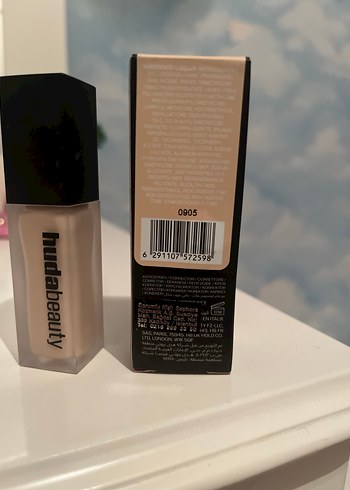 Huda Beauty Kapatıcı ve Aydınlatıcı Fondöten - Görsel 6
