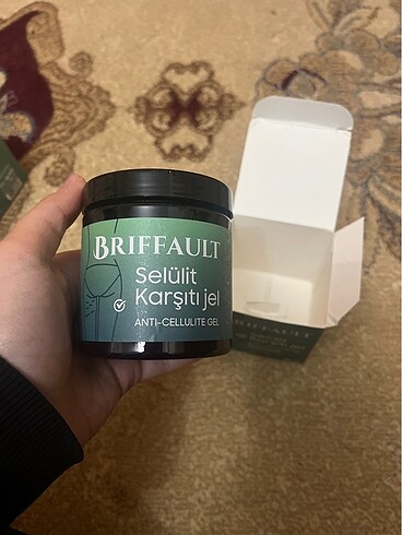 Diğer Briffault selülit karşıtı jel