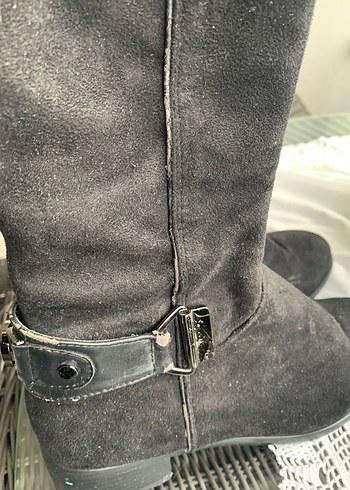 Siyah Süet Tokalı uzun Kadın Çizme - Görsel 7