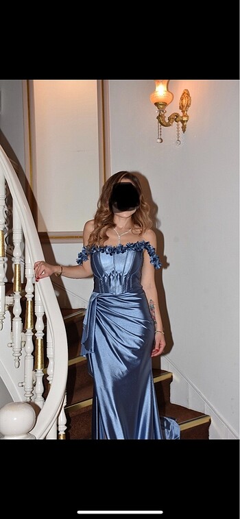 Nişan elbisesi