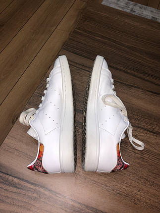 38 Beden beyaz Renk Adidas stan smith desenli