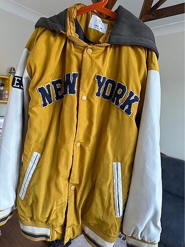 Zara mont