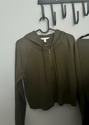 H&M Kadın Haki Triko Etekli Takım - Görsel 2