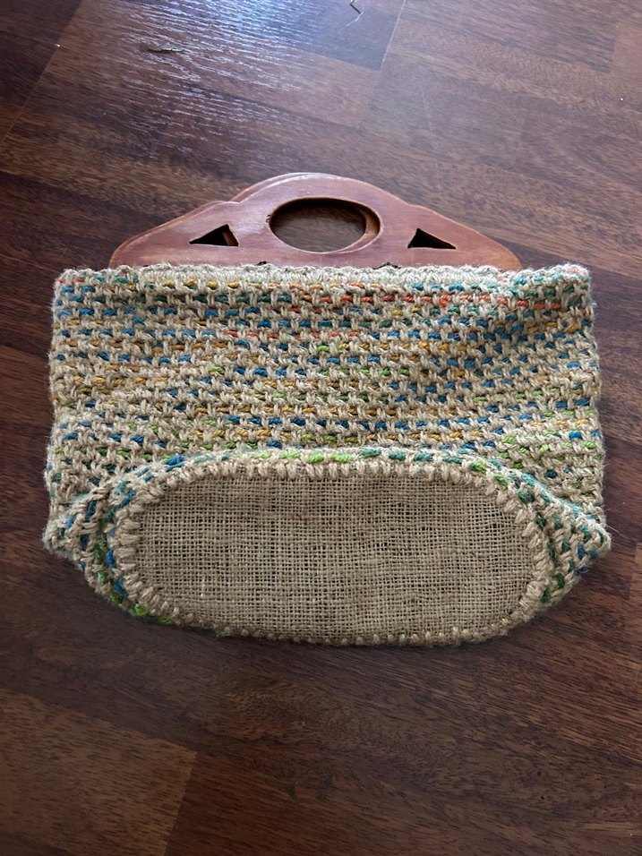 Ahşap Saplı Örgü Çiçek Detaylı Bohem Kadın Çanta - Görsel 4