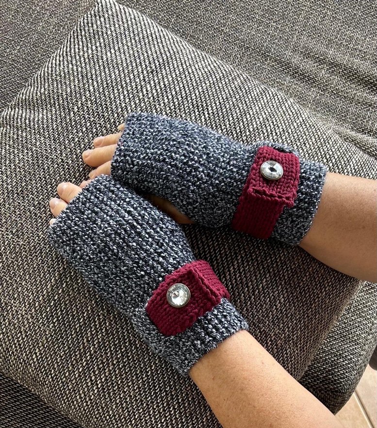 Bohem Gri Örgü Kadın Eldiveni - Görsel 3