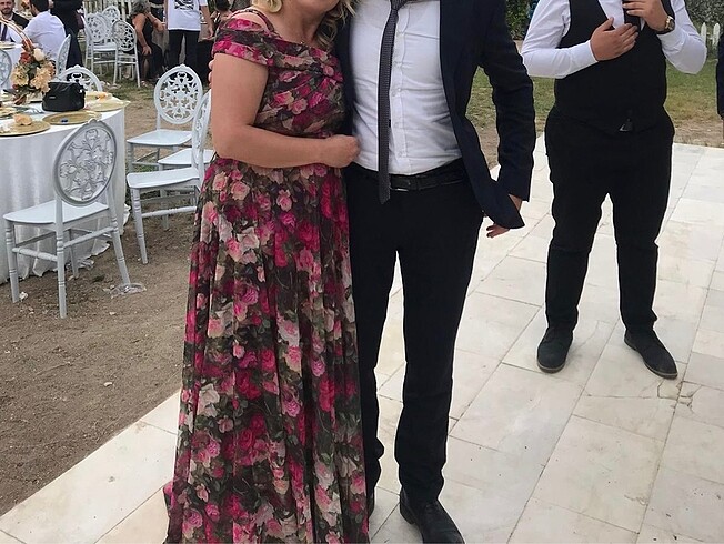 Çizgi marka elbise