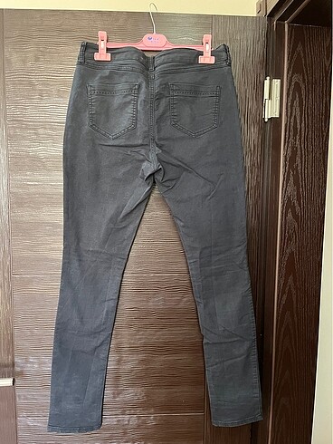 Diğer kadın kot pantolon