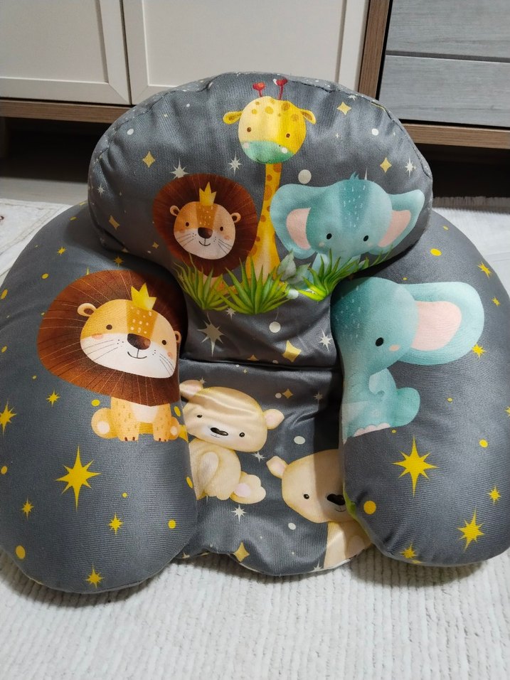 Desenli Gri Emzirme ve Hamile Yastığı - Görsel 2