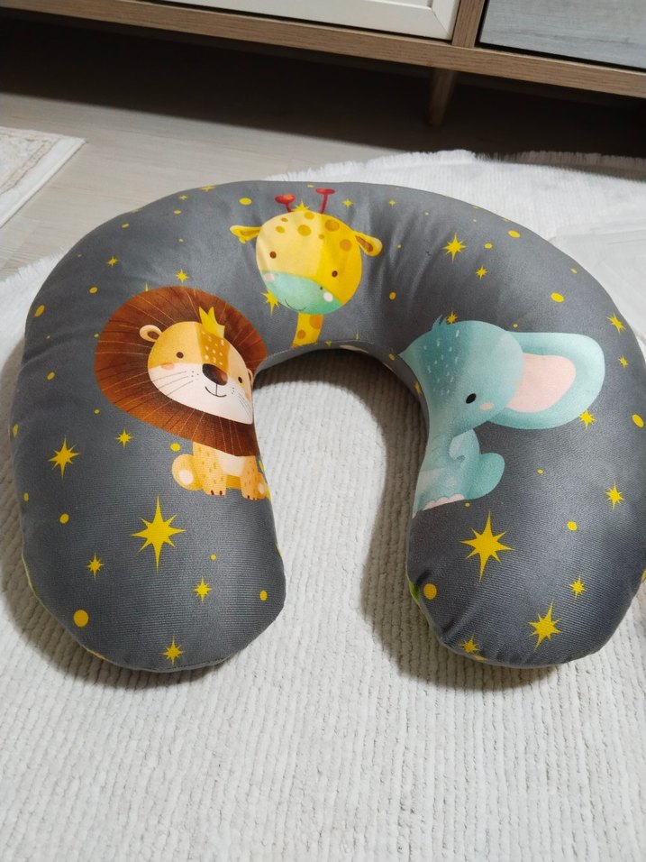 Desenli Gri Emzirme ve Hamile Yastığı - Görsel 3