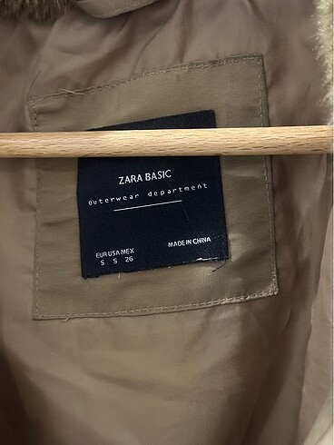 Zara Zara mont