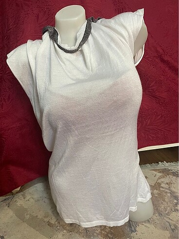 Beyaz tshirt