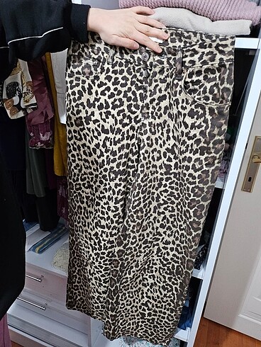 H&M H&m leopar panotlon
