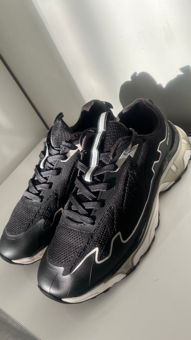 Siyah Bağcıklı Spor Ayakkabı - Görsel 4