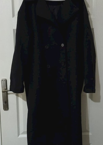 Düğmeli Siyah Uzun Kaban - Görsel 2