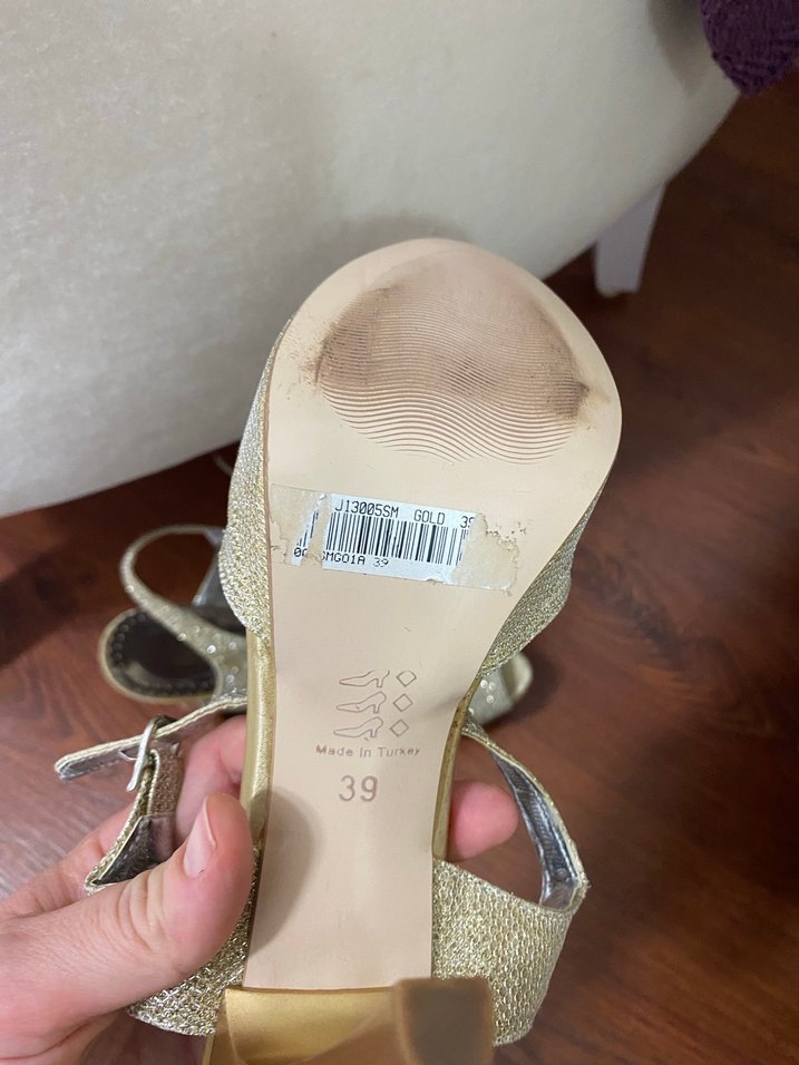 Altın Parlak  Topuklu Ayakkabı - Görsel 4