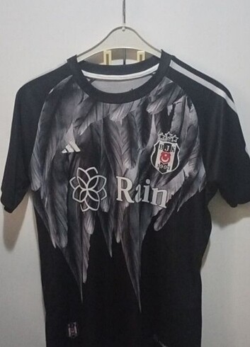 Beşiktaş 2023-2024 forma isimsiz 