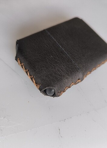  Beden Zippo çakmak ve deri kıkıfı