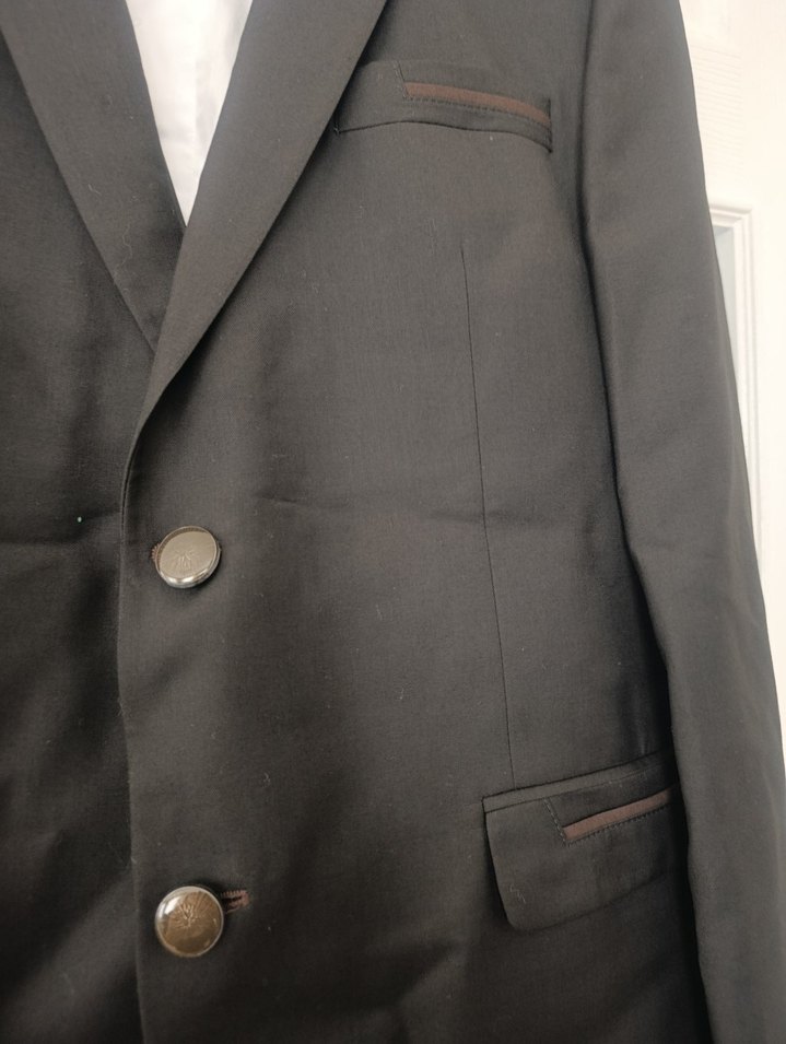 Düğmeli Siyah Yelek ve Beyaz Gömlek Takım - Görsel 3