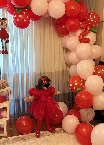 2 yas bebek doğum günü elbisesi ve ayakkabısı 