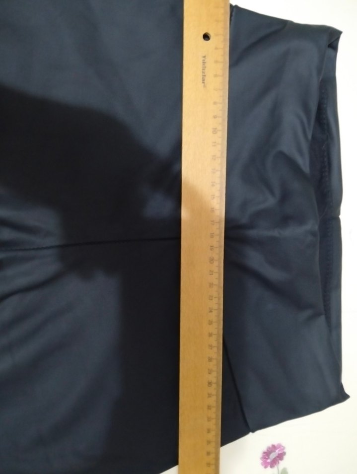 Siyah Kadın Midi Tayt Elastik Kumaş - Görsel 4