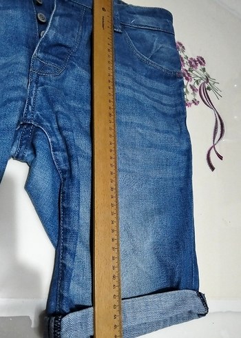 Düğmeli Kadın Kot Şort - Görsel 3