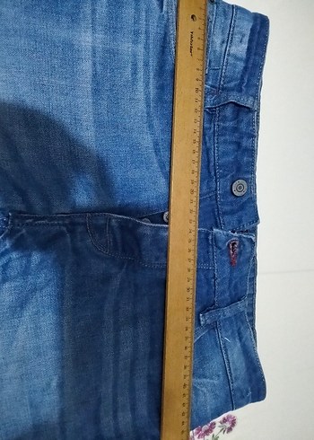 Düğmeli Kadın Kot Şort - Görsel 4