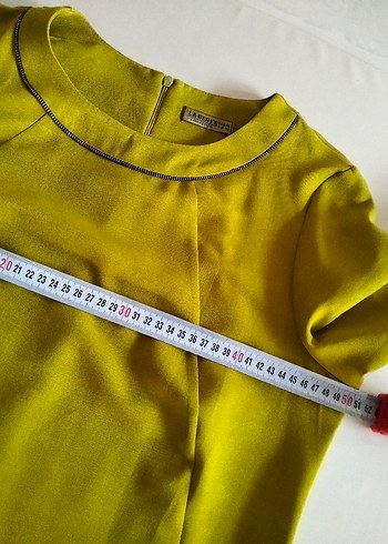 önden fermuar detaylı midi elbise - Görsel 8