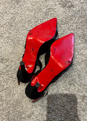 36 Beden siyah Renk Tokalı Siyah Stiletto Topuklu Kadın Ayakkabı