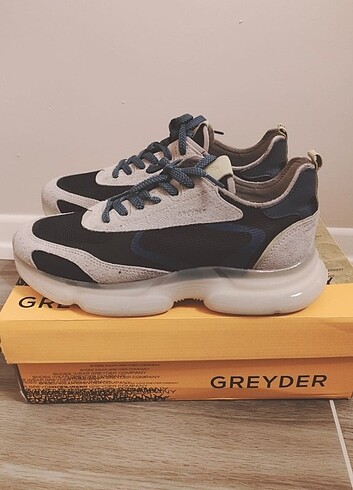 Greyder spor ayakkabı 