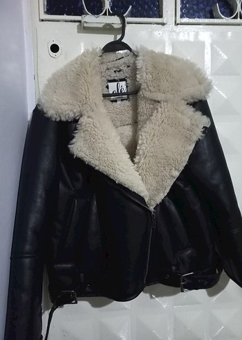 Siyah Kürklü Deri Kadın Kışlık Biker Ceket