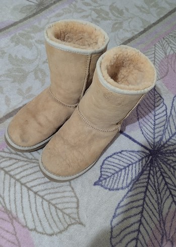 Bej Süet Kürklü Kadın Botu - Görsel 3