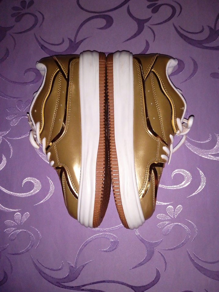 Altın Renkli Bağcıklı Yüksek Topuklu Kadın Spor Ayakkabı - Görsel 2