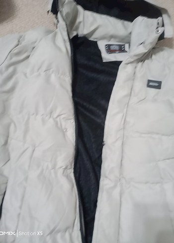 LC Waikiki m