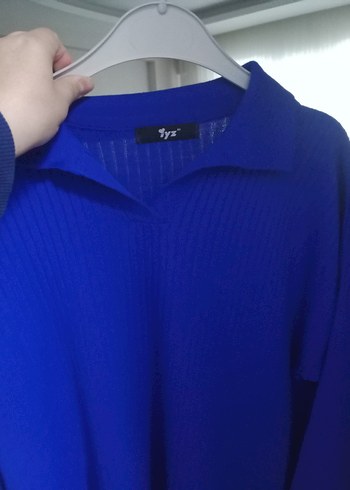 Mavi Örgü Yaka Detaylı Salaş Kadın Kazak - Görsel 3