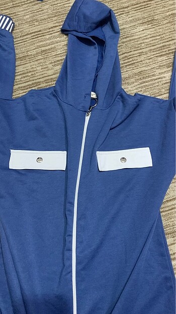 Eşofman üstü sweat