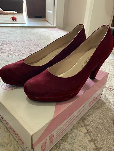 Bordo süet ayakkabı