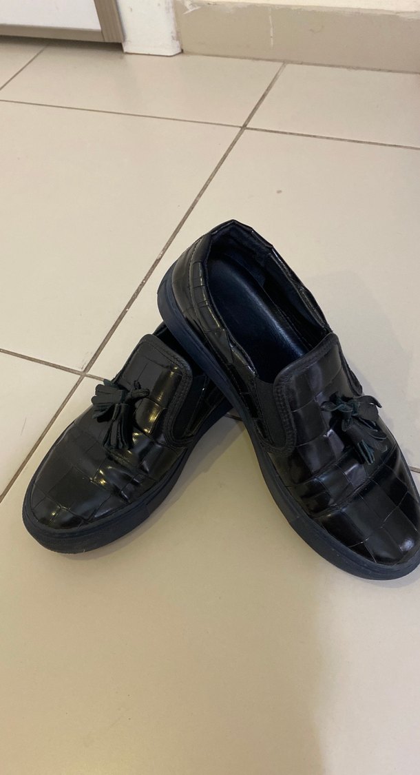 Siyah Kadın Püsküllü Loafer Ayakkabı - Görsel 2