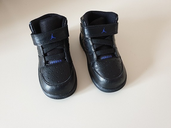 23,5 numara nike air jordan 