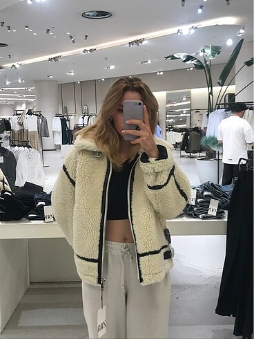 Zara mont