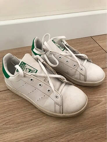 31 Beden Adidas spor ayakkabı