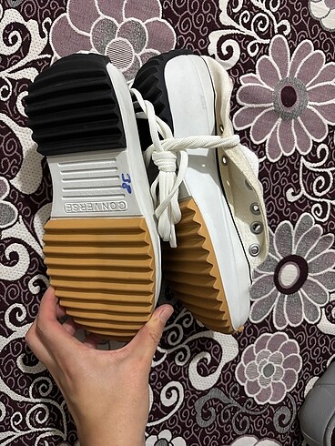 Converse Converse