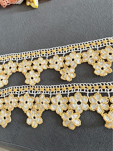 El örmesi havlu kenarı - Görsel 4