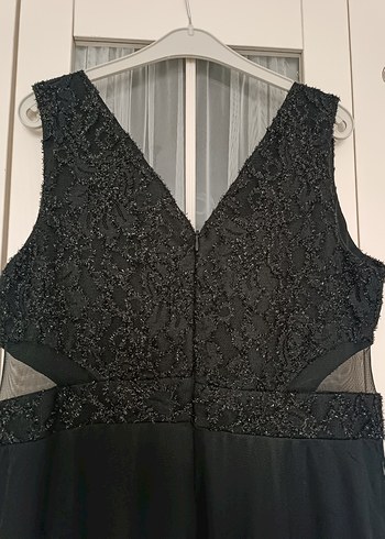 Siyah V Yakalı Uzun Kadın Abiye Elbise - Görsel 5