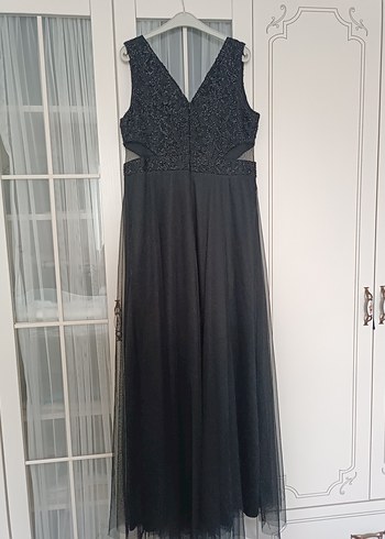 Siyah V Yakalı Uzun Kadın Abiye Elbise - Görsel 4