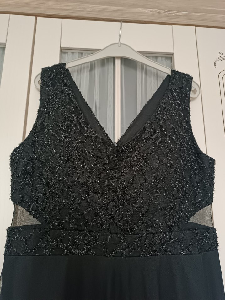 Siyah V Yakalı Uzun Kadın Abiye Elbise - Görsel 3