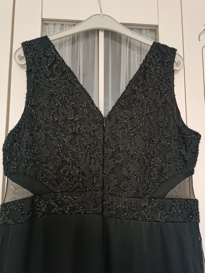 Siyah V Yakalı Uzun Kadın Abiye Elbise - Görsel 5