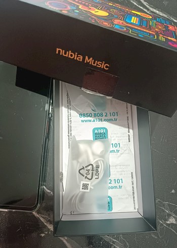 ZTE Nubia Music Çok Renkli Android Telefon - Görsel 3