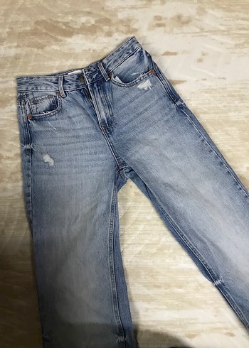 Stradivaruis 
Rahat Kesim Midi Kadın Jean Pantolon - Görsel 4