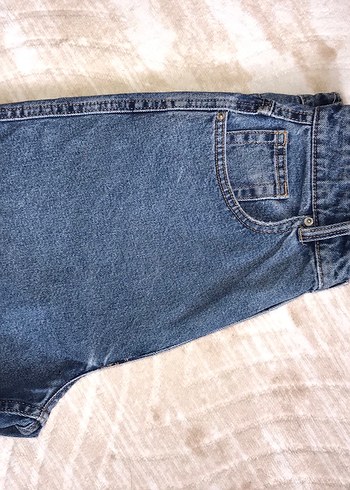 Zara Midi Denim Şort - Görsel 3