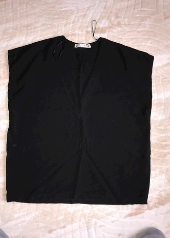 Siyah Keten V Yaka Kolsuz Bluz - Görsel 2